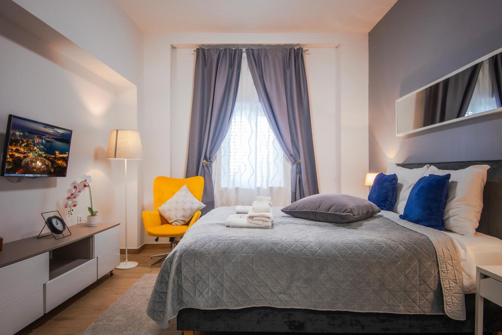 D&A City Center Apartments With Free Parking Pula Ngoại thất bức ảnh