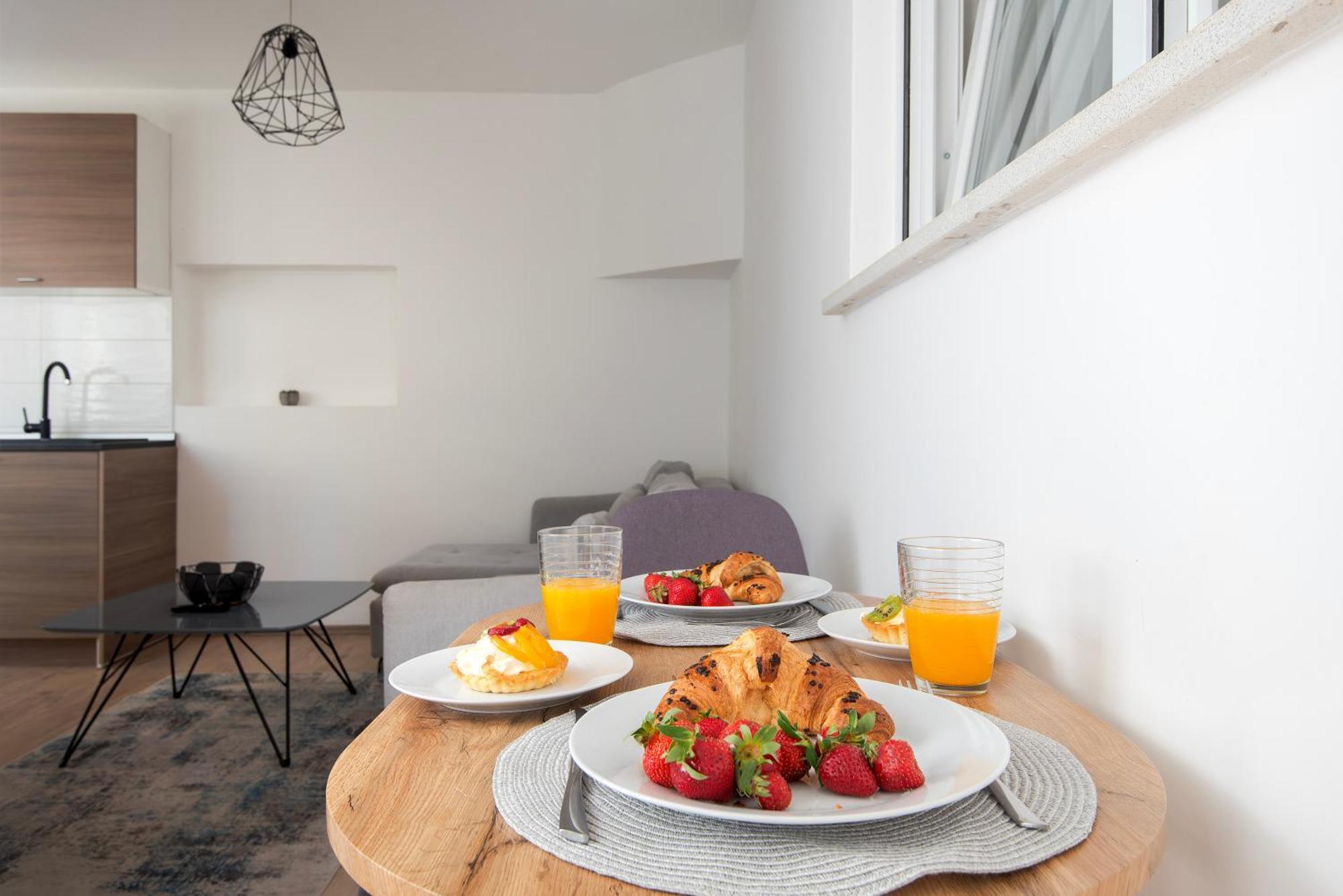 D&A City Center Apartments With Free Parking Pula Ngoại thất bức ảnh