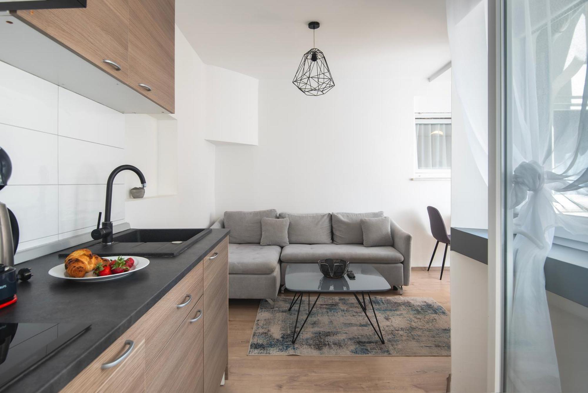 D&A City Center Apartments With Free Parking Pula Ngoại thất bức ảnh