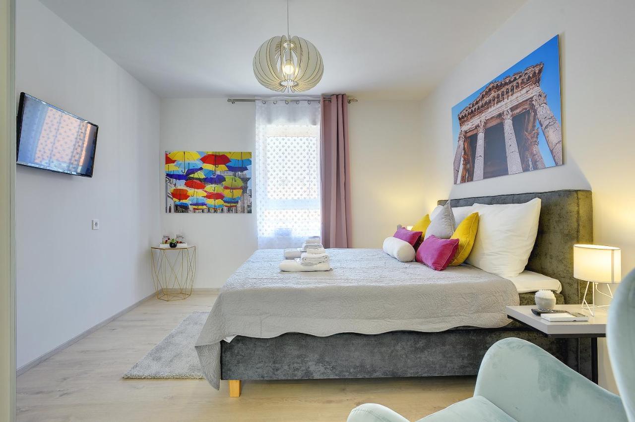 D&A City Center Apartments With Free Parking Pula Ngoại thất bức ảnh