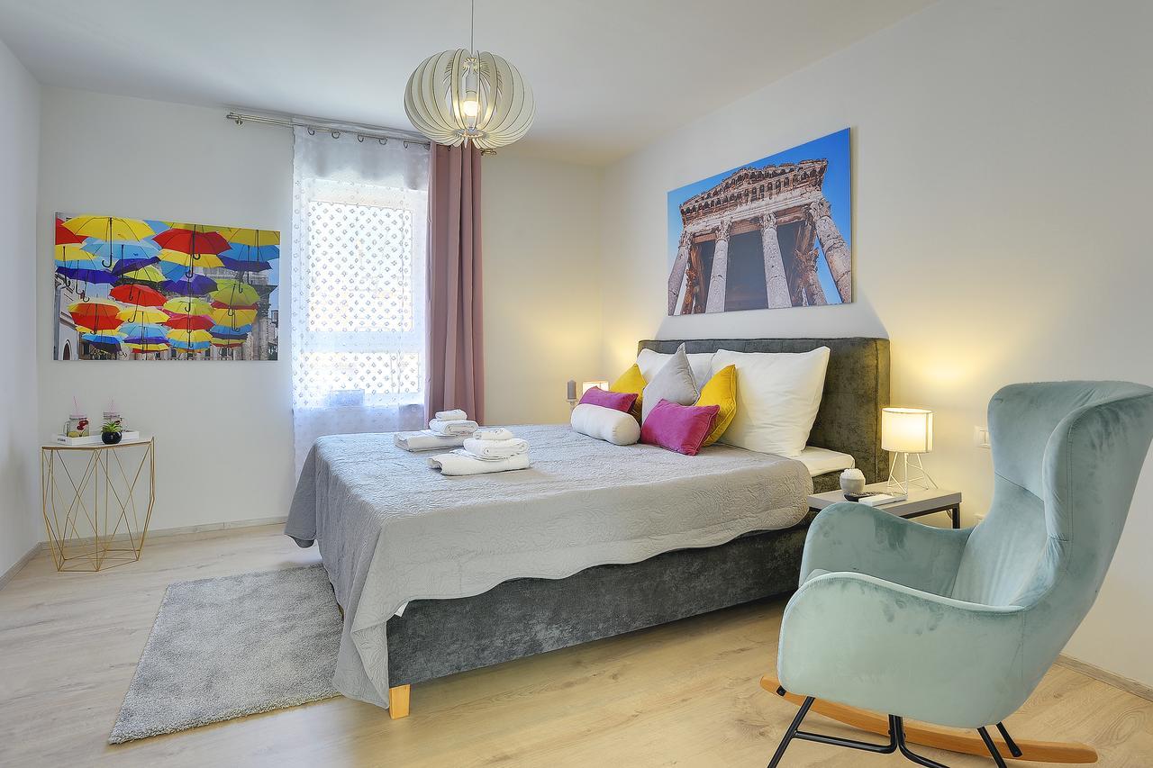 D&A City Center Apartments With Free Parking Pula Ngoại thất bức ảnh